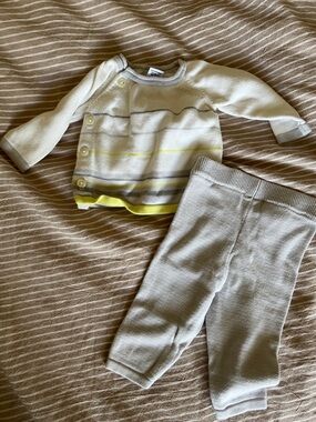 Striped Knit Baby Cardigan and Pants Set in White and Yellow